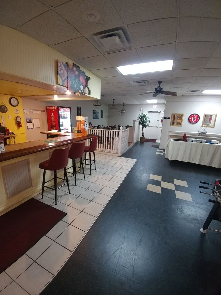Bravo pizzeria 341 Chatham Dr, Newport News