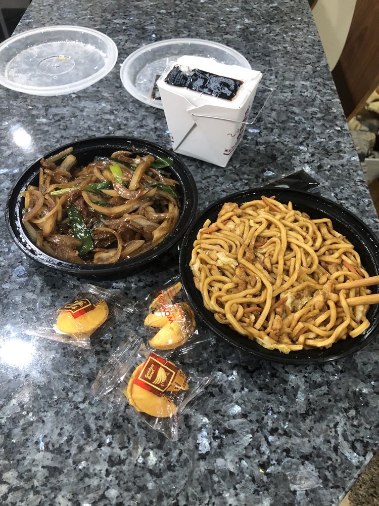Hunan Tasty 2912-A Chain Bridge Rd, Oakton