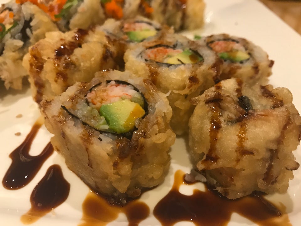 Yoko Sushi 2946 Chain Bridge Rd J, Oakton