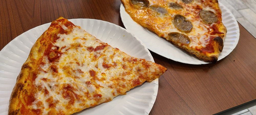Tony's NY Pizza - Oakton 2912B Chain Bridge Rd, Oakton