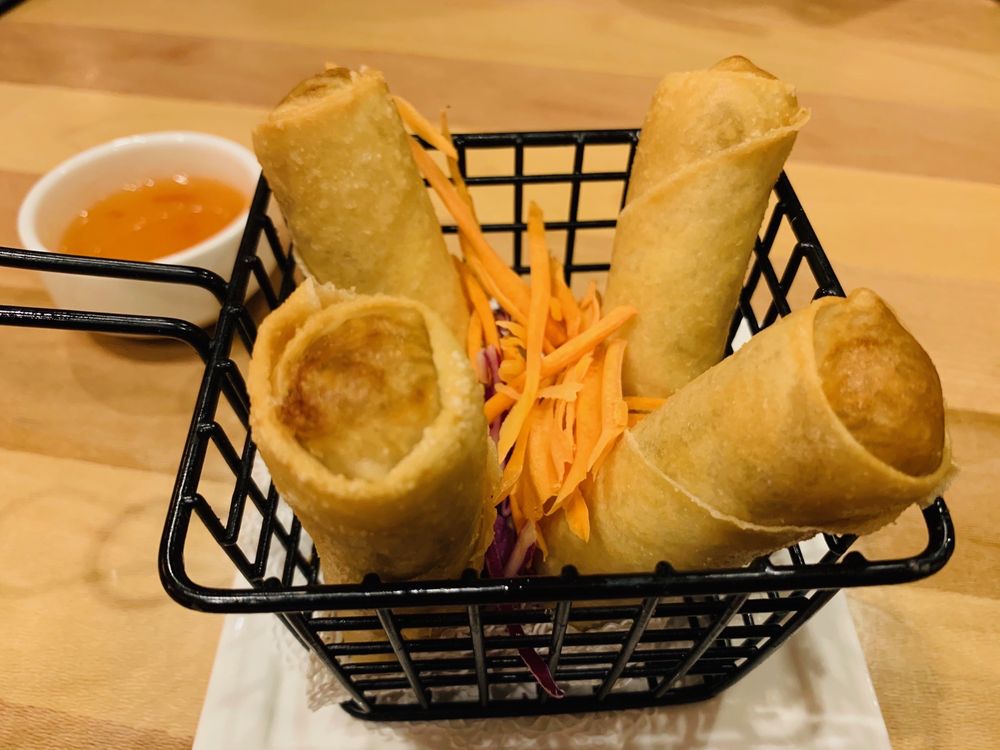 Finn Thai Restaurant & Bar 1466 North Point Village Center, Reston