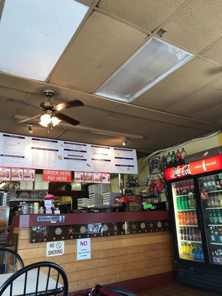 Albert Pizzeria 2617 Broad Rock Blvd, Richmond