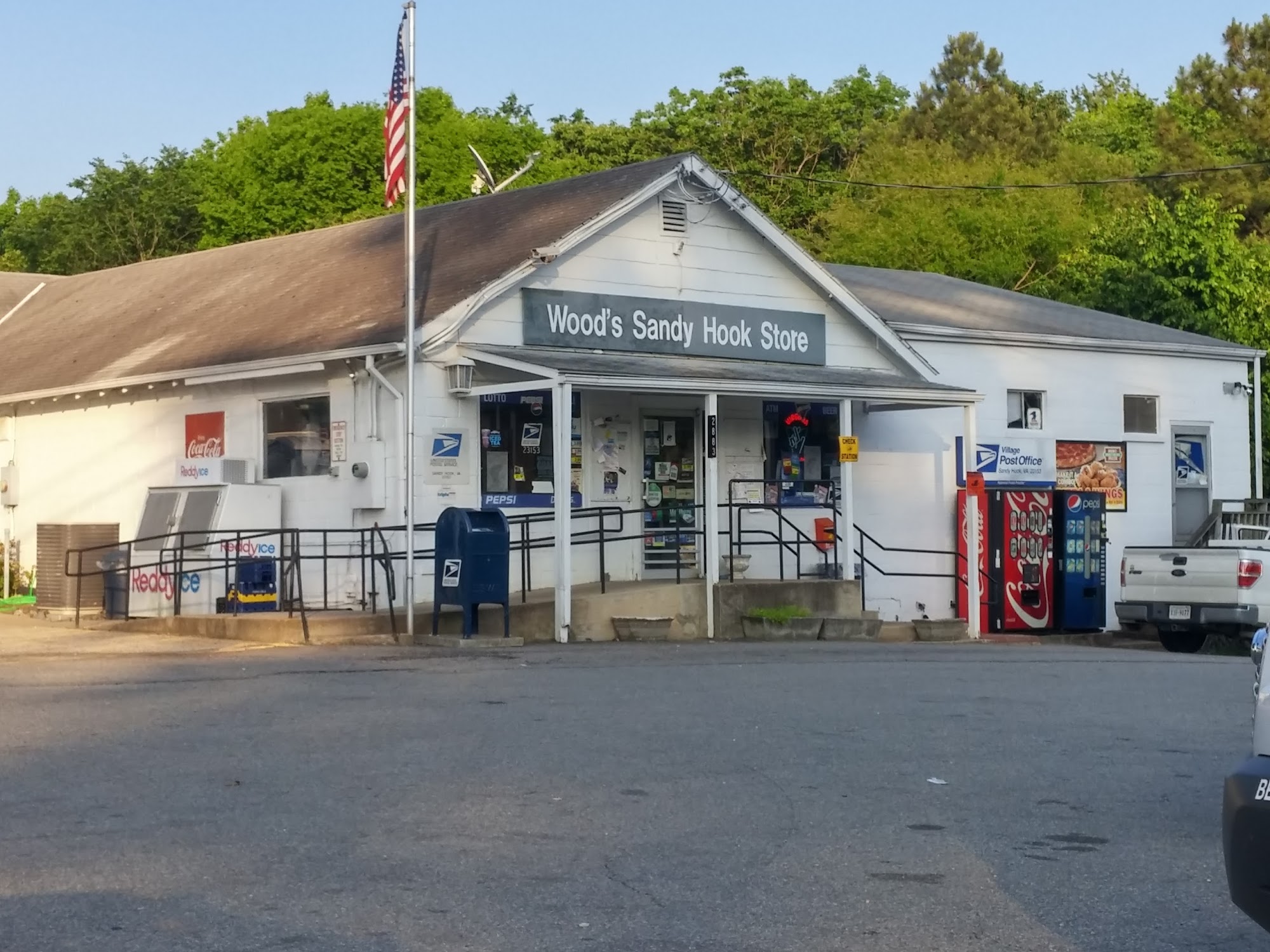 Wood's Sandy Hook Store