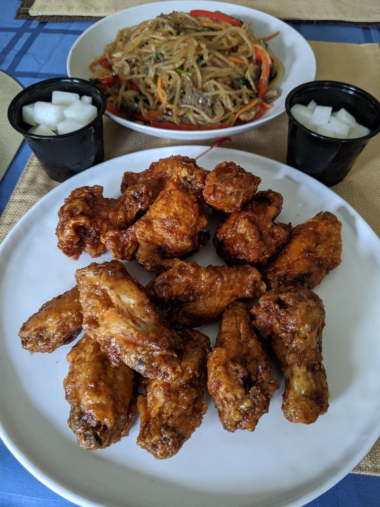 Chi Mc Korean Fried Chicken 126-B Branch Rd SE, Vienna