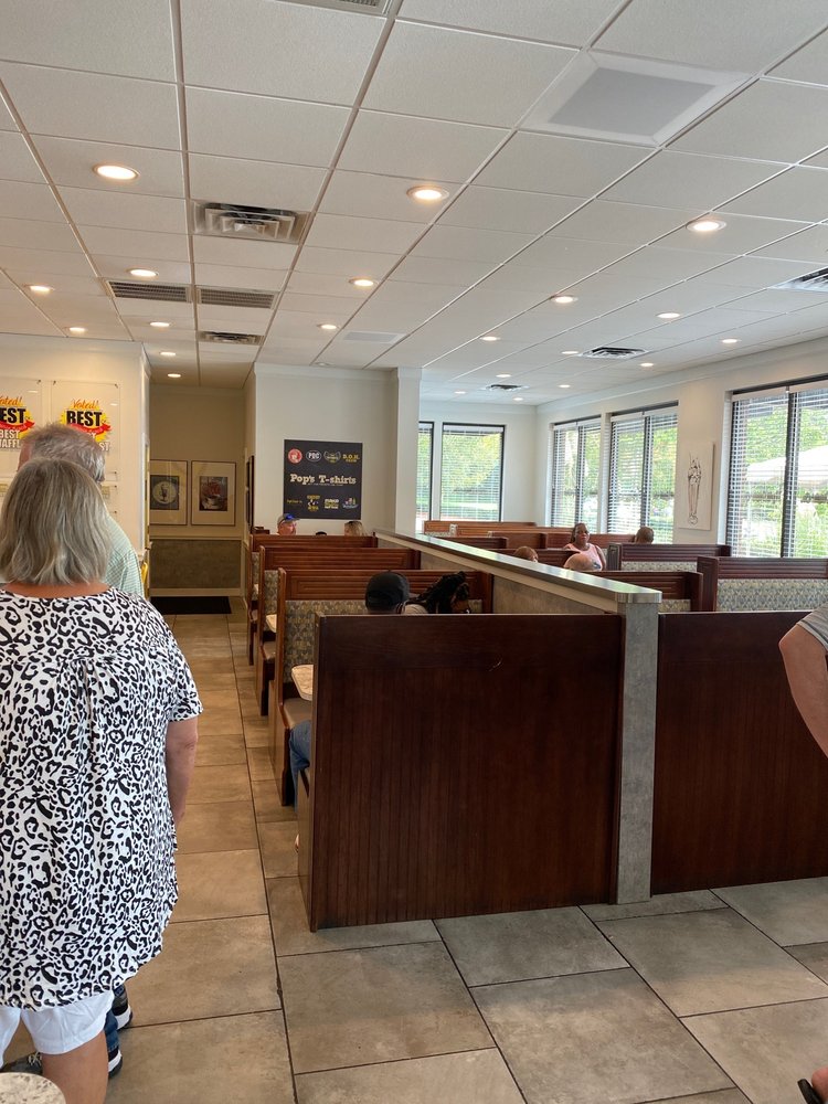Pop's Diner Co. 2808 Sabre St, Virginia Beach
