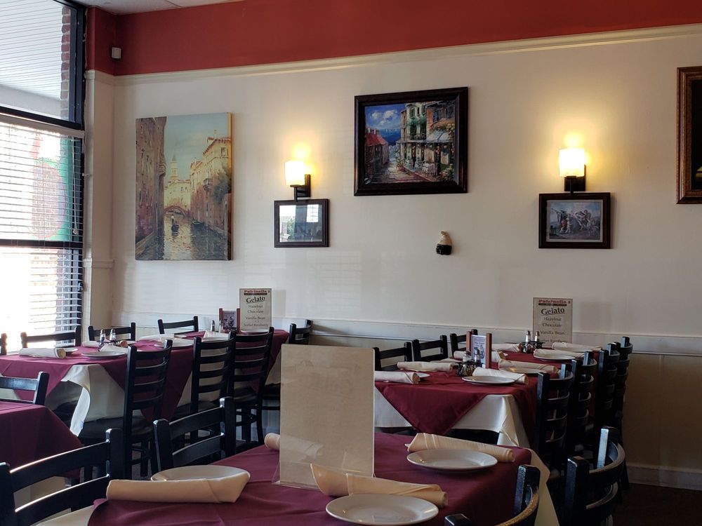 Pulcinella Italian Restaurant 1255 Fordham Dr, Virginia Beach