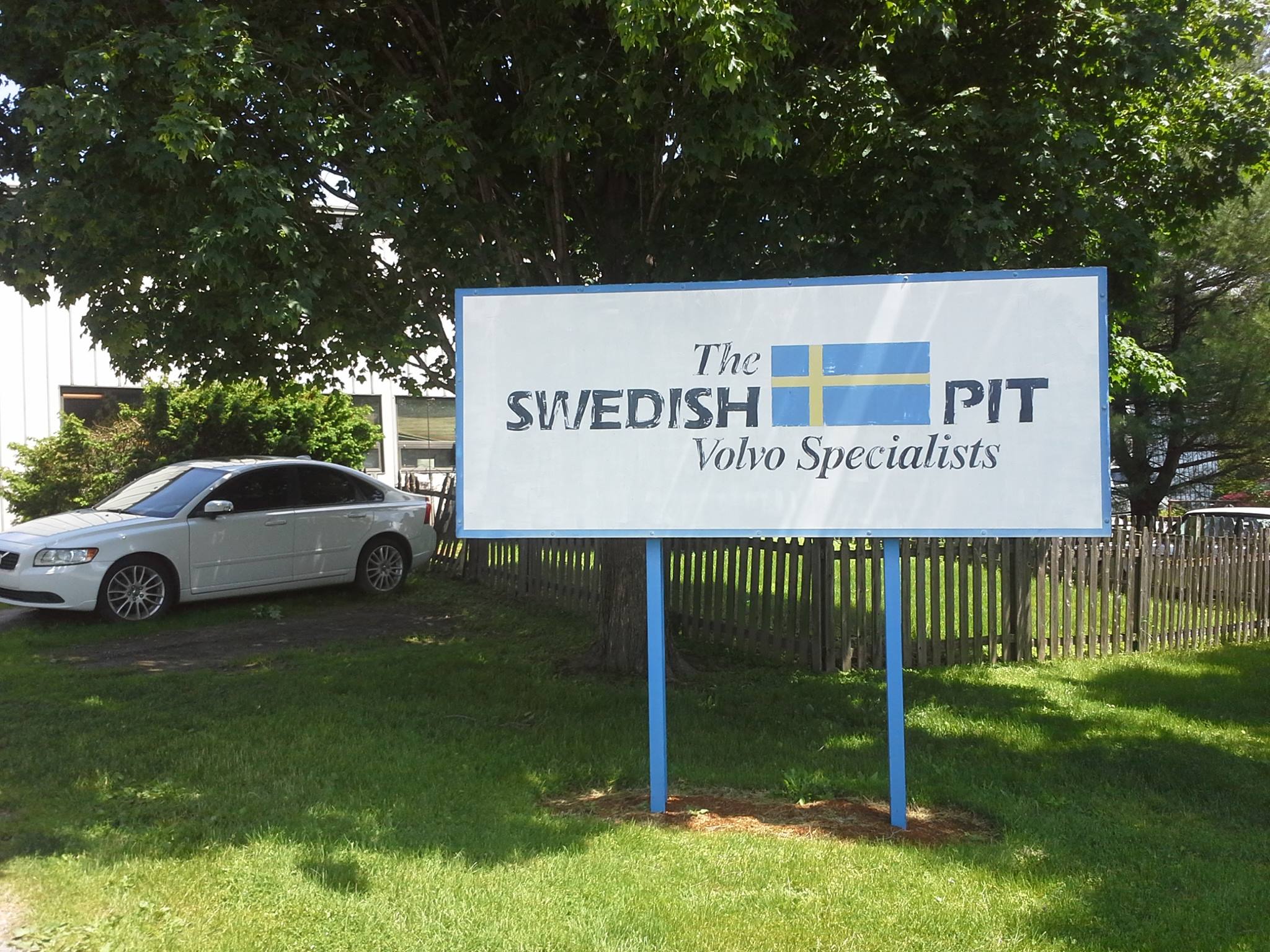 The Swedish Pit - The Volvo Specialists