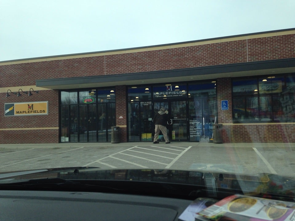 SWANTON MOBIL 165 1st St, Swanton