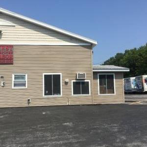 U-Haul Neighborhood Dealer 516 St Albans Rd, Swanton