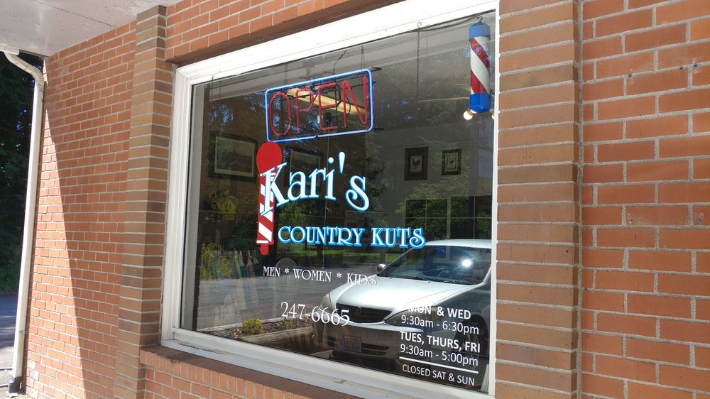 Kari's Country Kuts Building 1-1, 40600 NE 221st Ave, Amboy Washington 98601