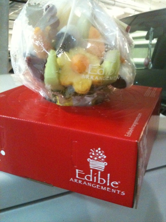 Edible Arrangements 10455 NE 4th St, Bellevue