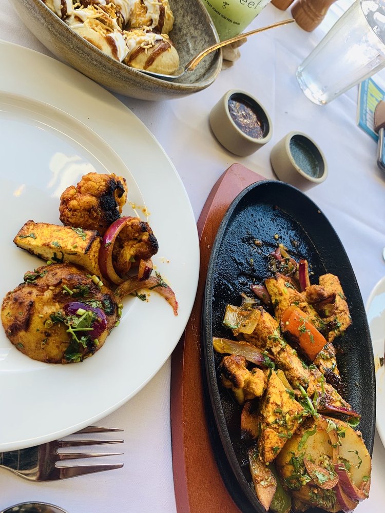 CHAWLA INDIAN CUISINE TANDOOR & BAR 10145 Main St, Bellevue