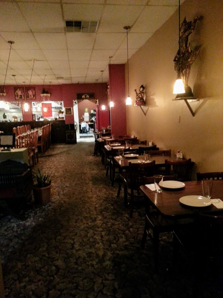 Supon's Thai Kitchen 111 N Samish Way, Bellingham