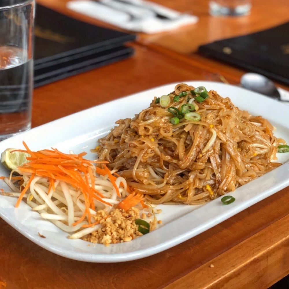 Zab Thai Restaurant 11108 Evergreen Way A, Everett