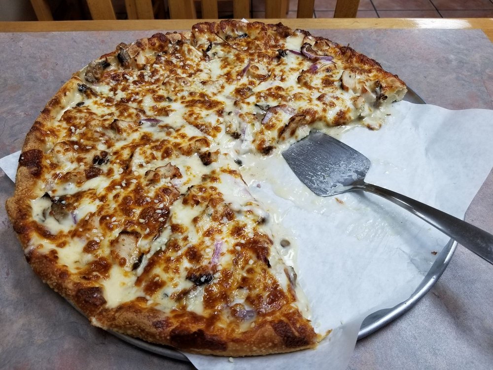 A Pizza House 2625 Colby Ave #6, Everett
