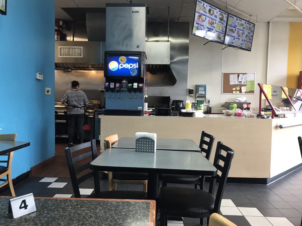 Nuevo Amanecer Pupuseria 1519 132nd St SE, Everett