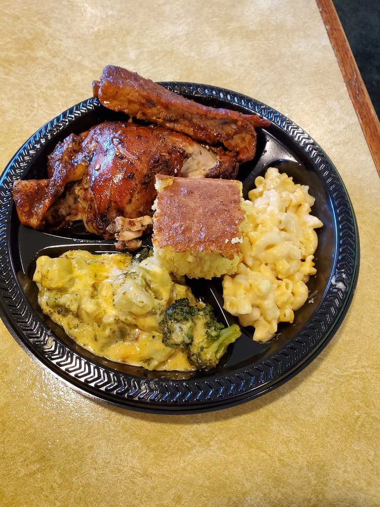 Grandma's in da kitchen 2831 W Marine View Dr, Everett
