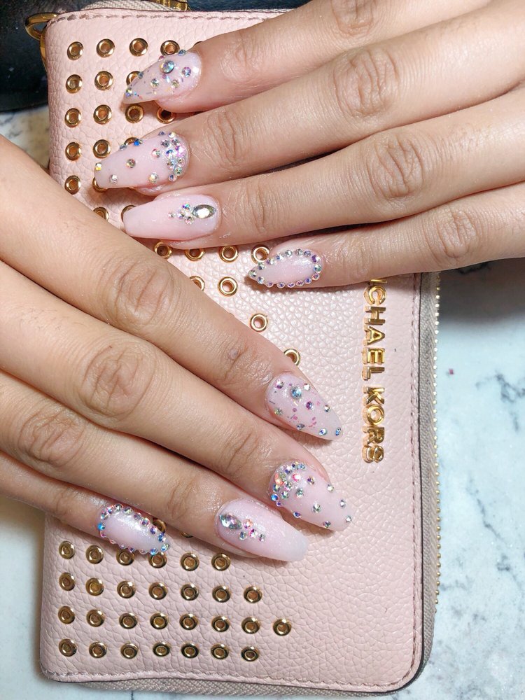 Blossom Nails & Spa 4756 Pacific Hwy E #120, Fife