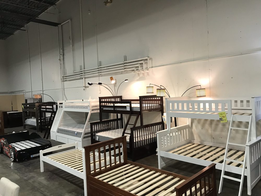 Foothills Family Furniture 4918 20th St E, Fife