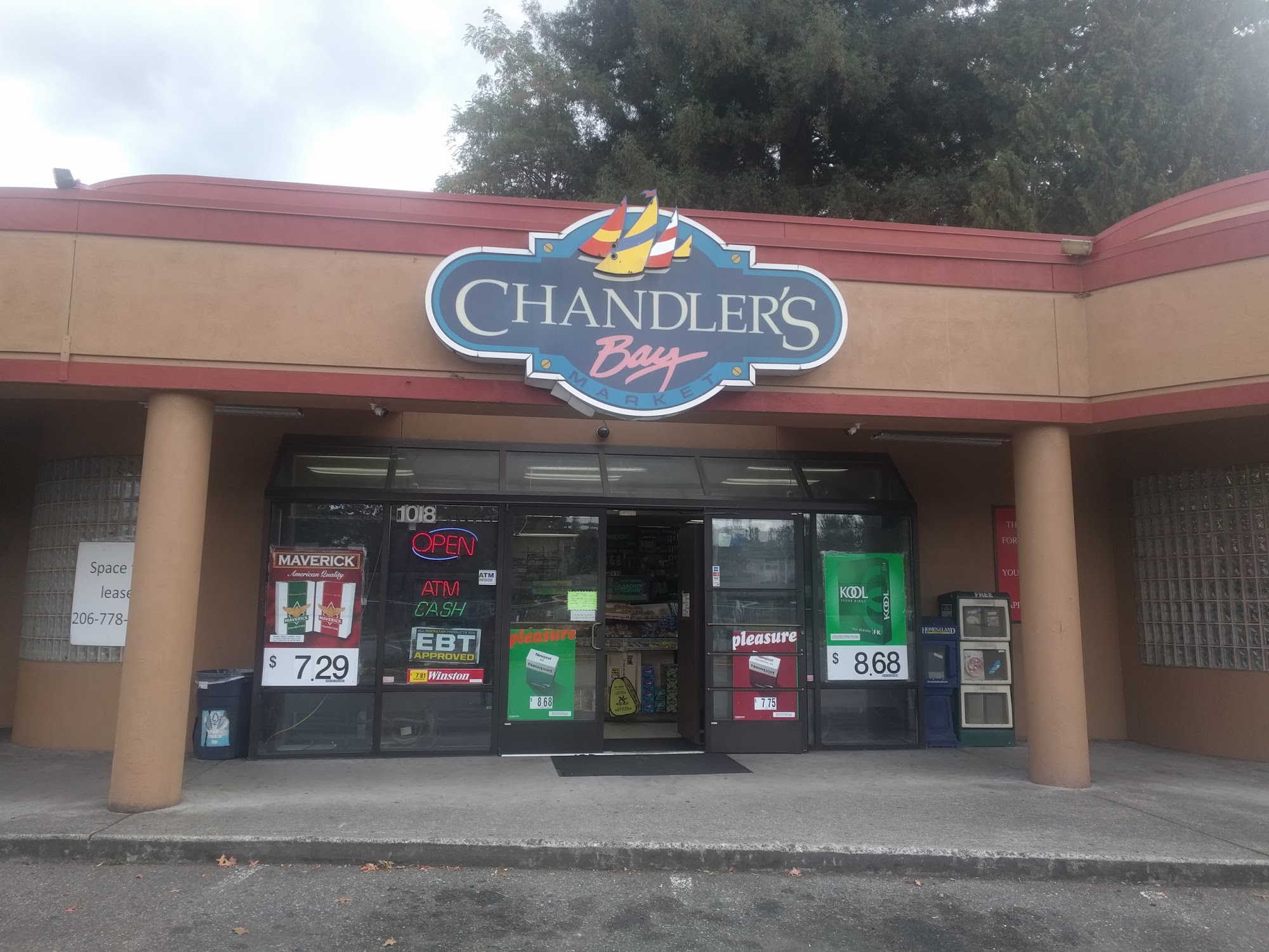 Chandler's Bay Grocery & Deli