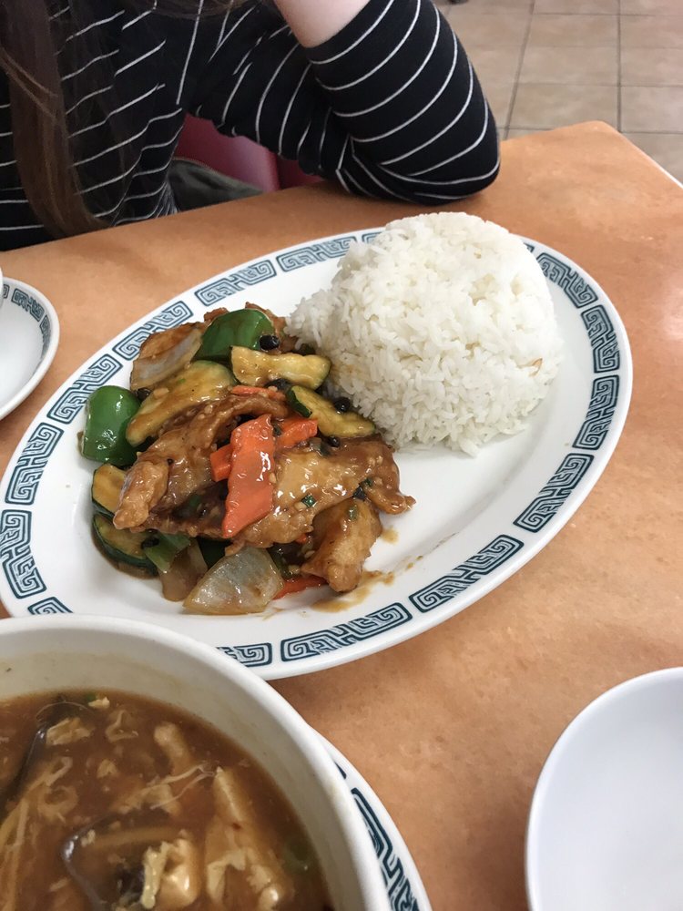 Joy Luck Restaurant & Take Out 10978 NE State Hwy 104, Kingston