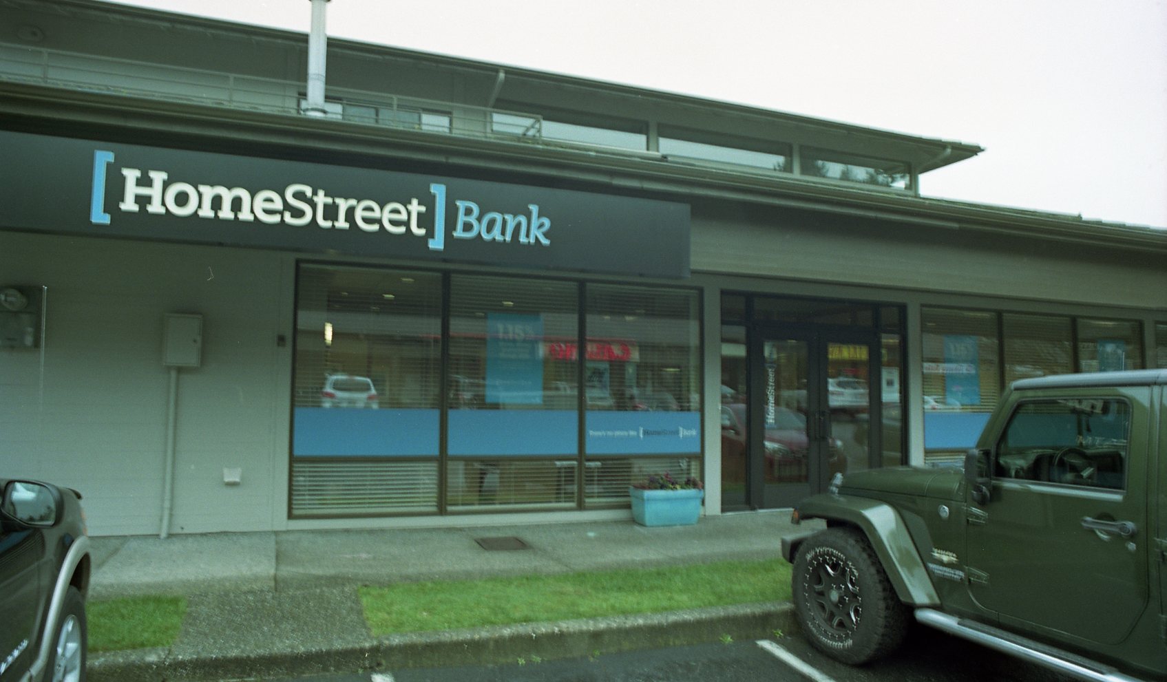 HomeStreet Bank and Home Loan Center