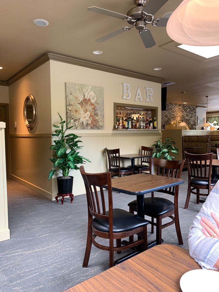 Kosta's Mediterranean Cuisine 8306 Mukilteo Speedway, Mukilteo