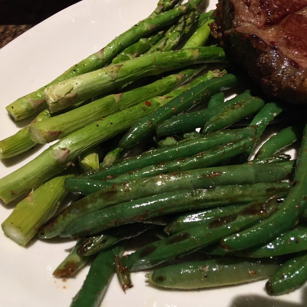 BJ's Restaurant & Brewhouse 7211 166th Ave NE, Redmond