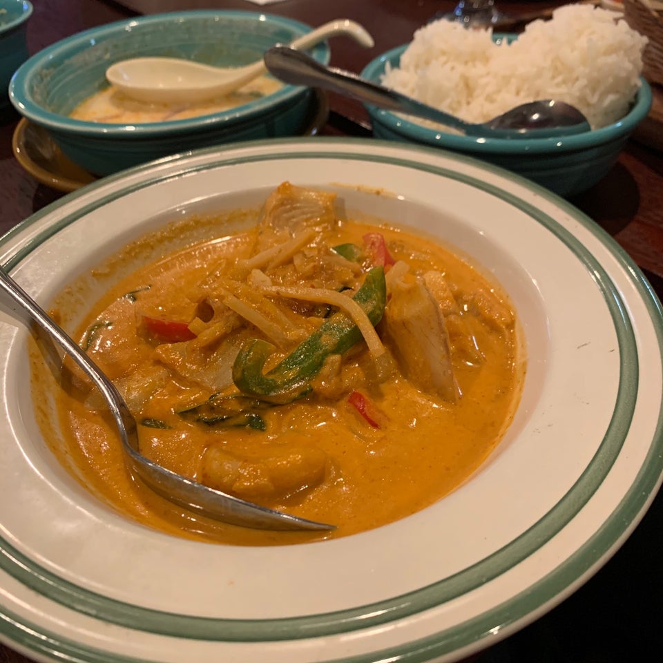 Royal Orchid Restaurant 104 Rainier Ave S, Renton