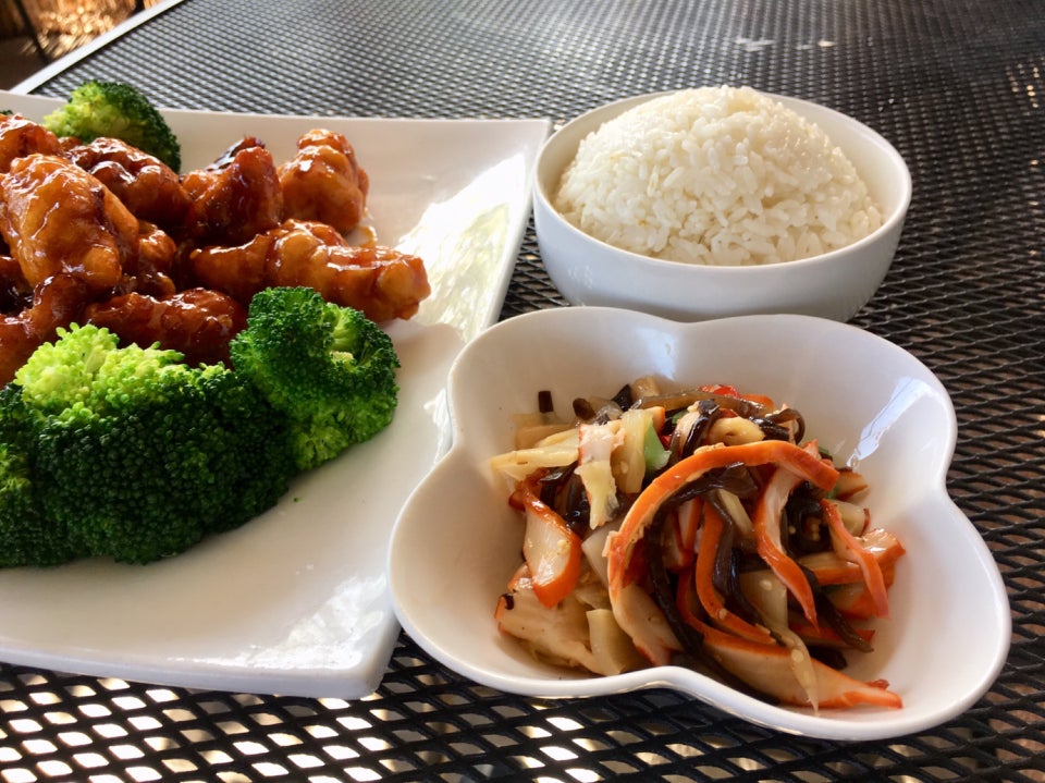 Sushi Cafe 4605 NE 4th St, Renton