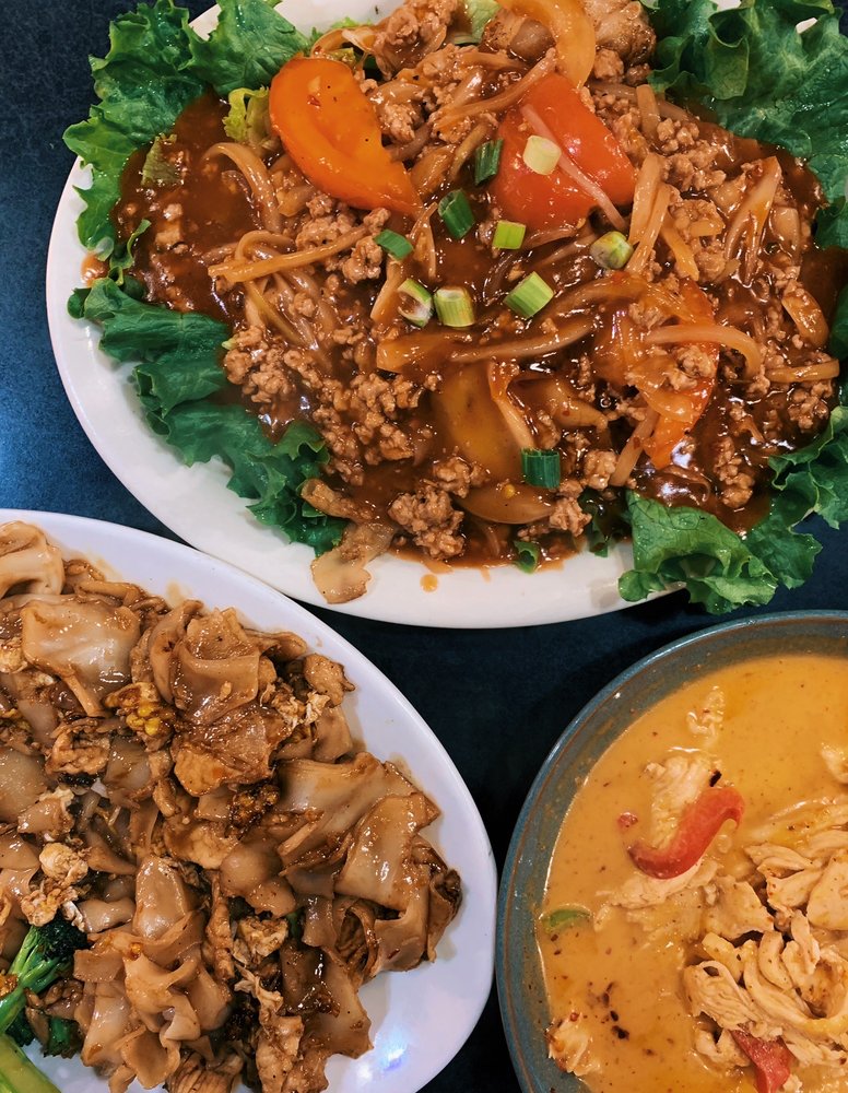 Amazing Thai Cuisine 5210 Roosevelt Way NE, Seattle
