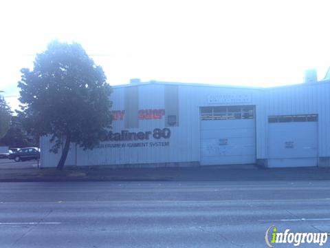 Caliber Collision 6218 15th Ave NW, Seattle
