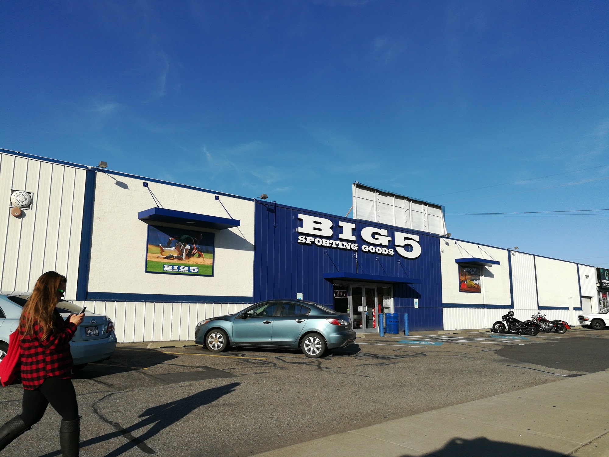 Big 5 Sporting Goods