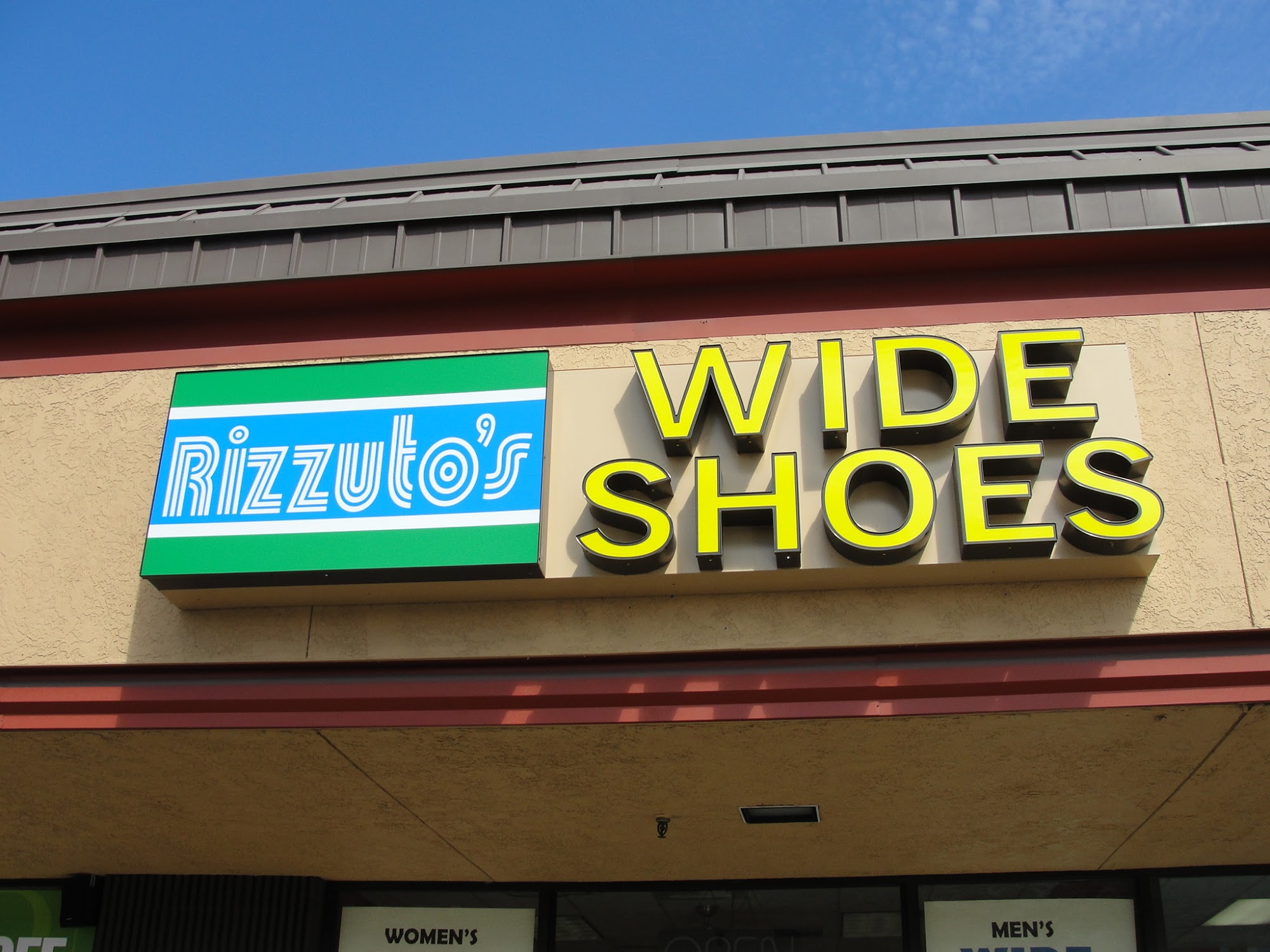 Rizzuto's Extra Wide Shoes & SAS Shoes