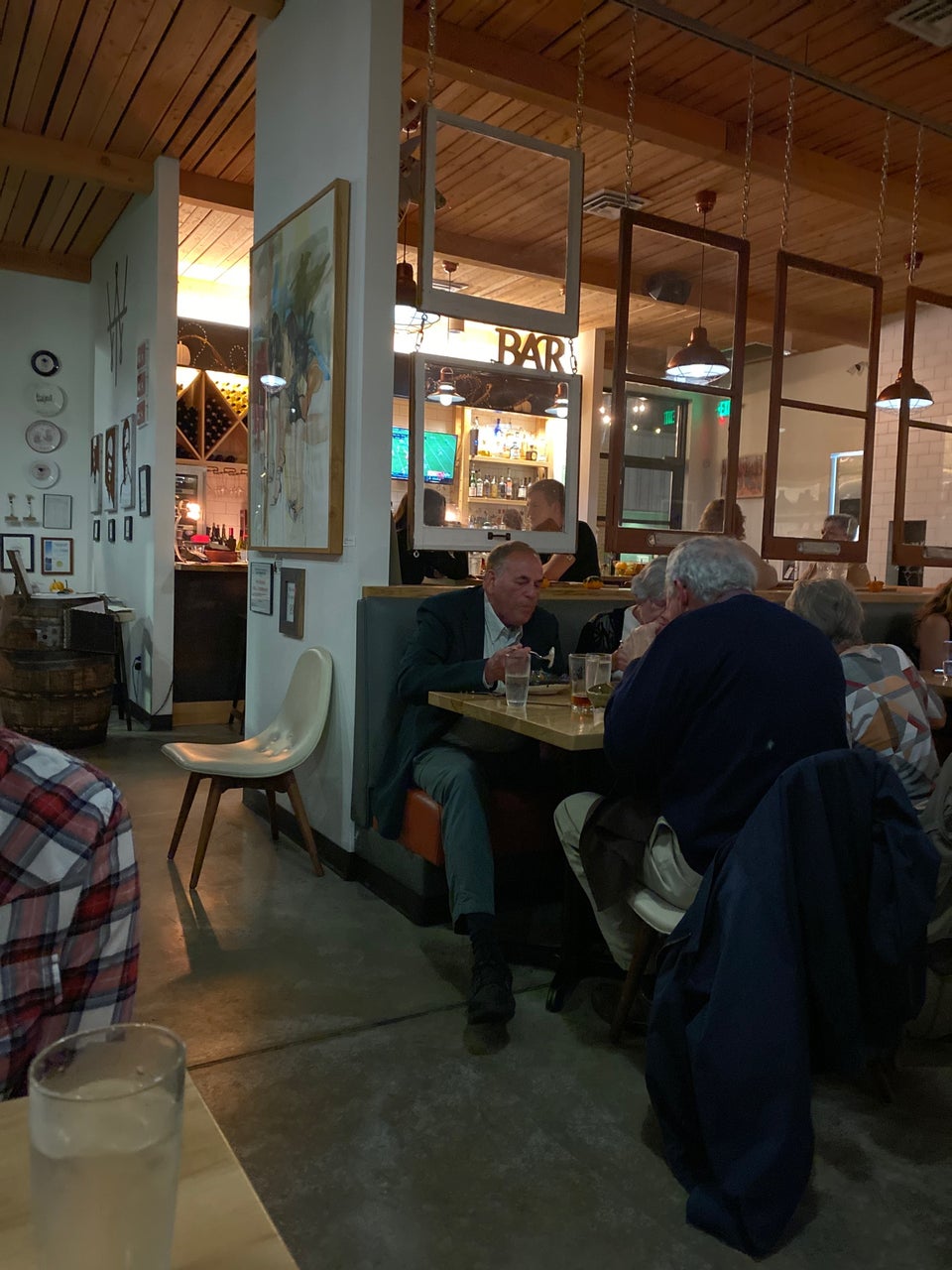 Wandering Table 1242 W Summit Pkwy, Spokane