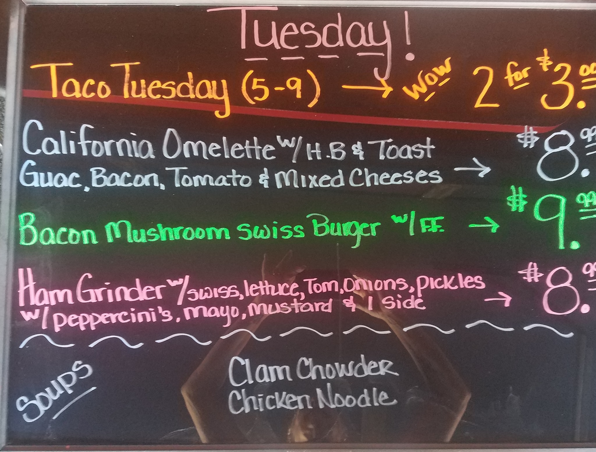Dawson's Bar & Grill 5443 S Tacoma Way, Tacoma