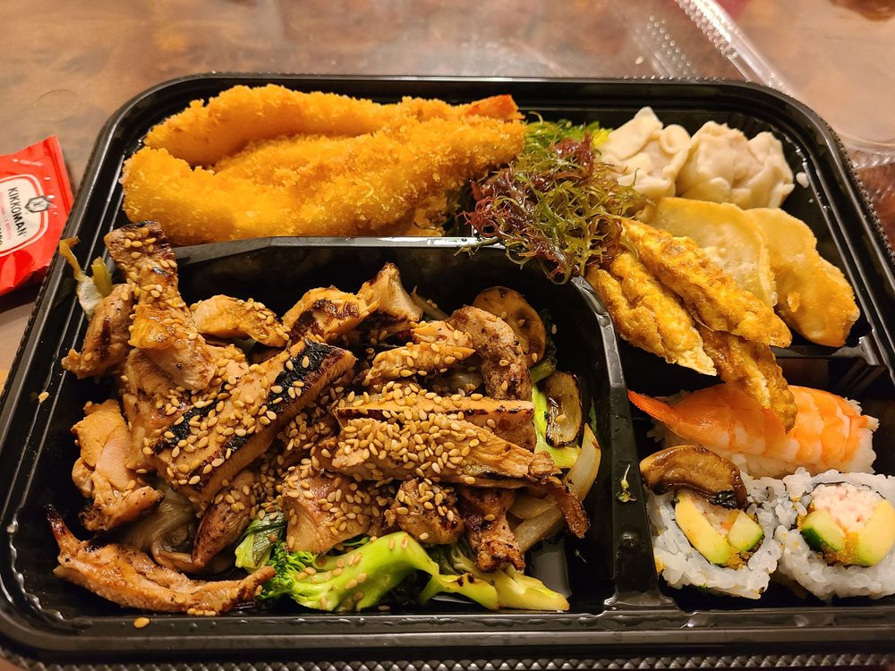 Fujiya Japanese Restaurant 1125 Court C #1, Tacoma