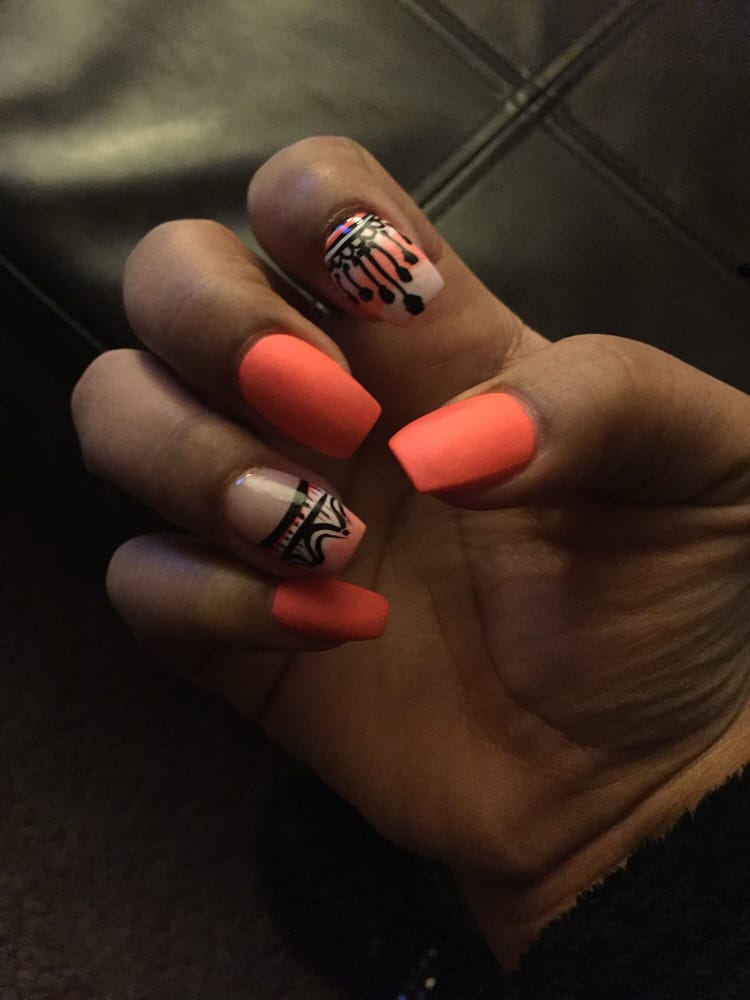 D & V Nails 7902 27th St W, University Place