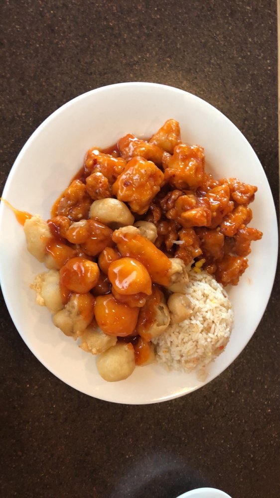 Taste of China Chinese Restaurant 8720 NE Centerpointe Dr Unit 101, Vancouver