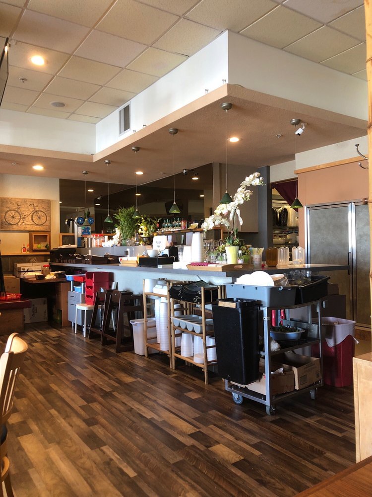Pho Vi Van 16209 SE McGillivray Blvd, Vancouver