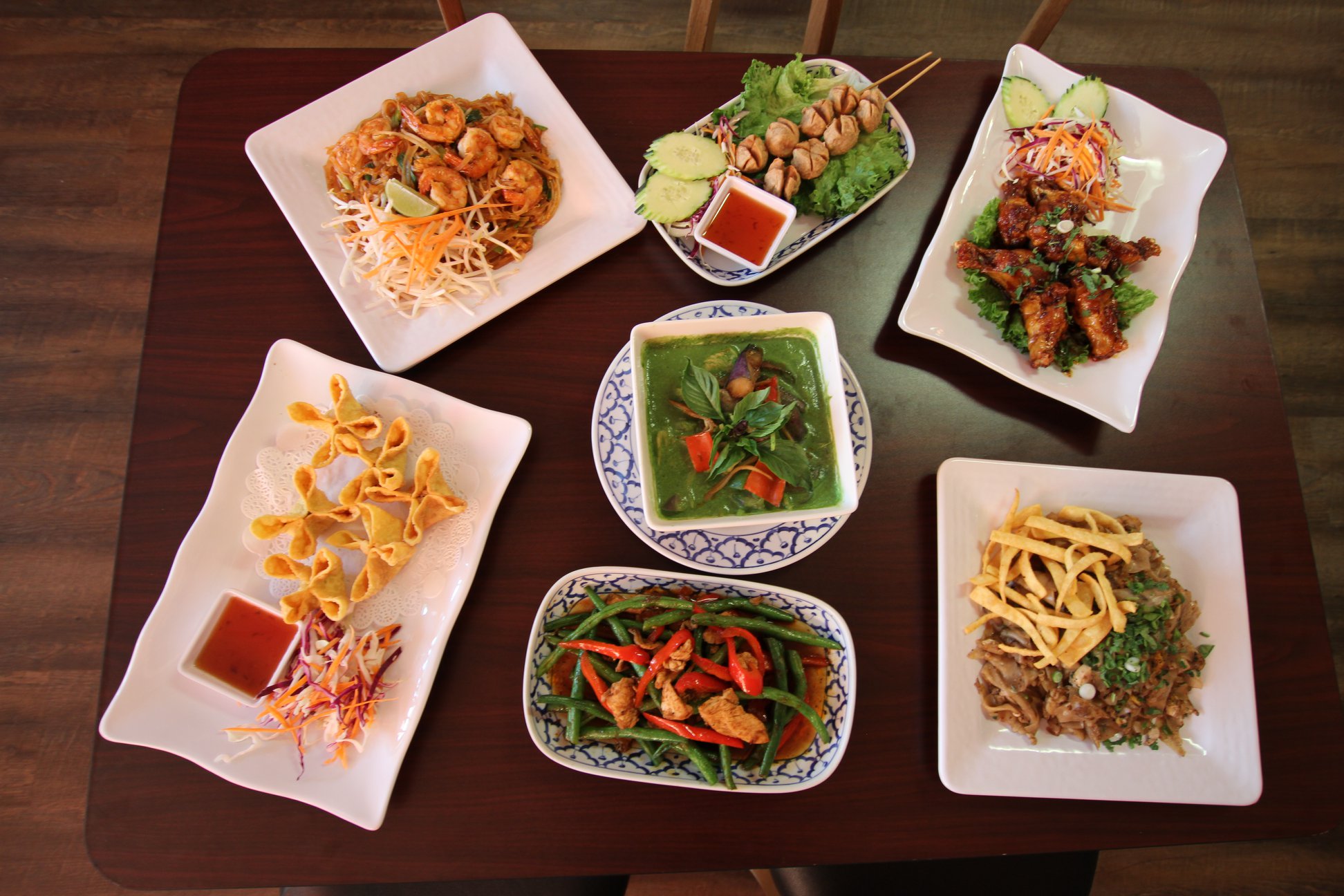 Nam Jai Thai Cuisine 3414 NE 52nd St, Vancouver