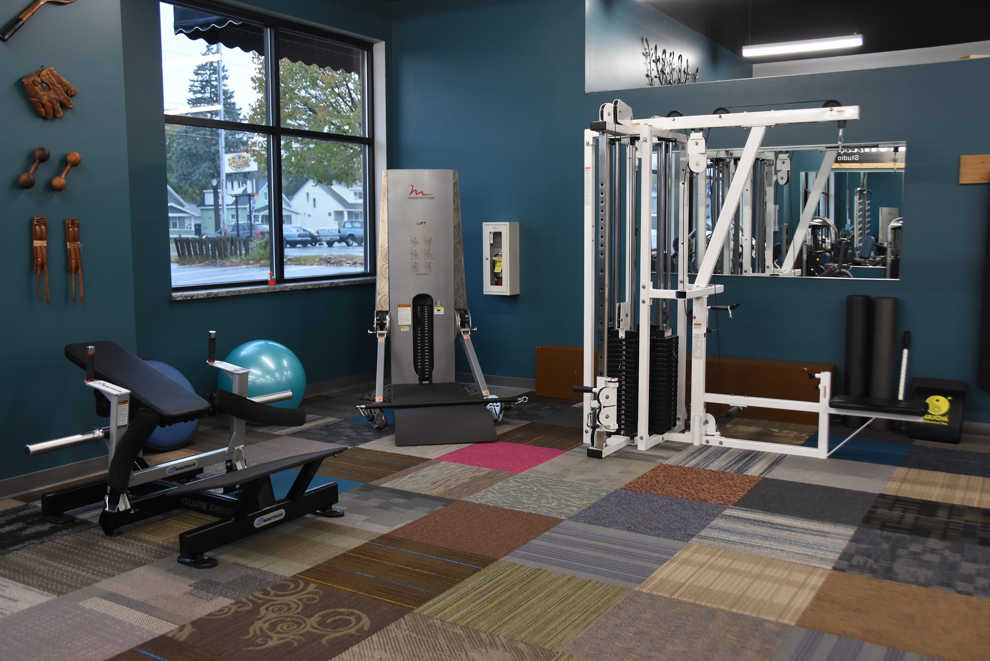 Personal Fitness Trainers And Wellness Studio