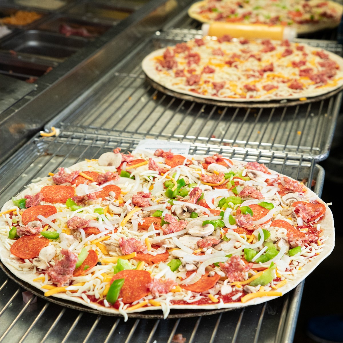 Glass Nickel Pizza Co. – Appleton 2120 W College Ave, Appleton