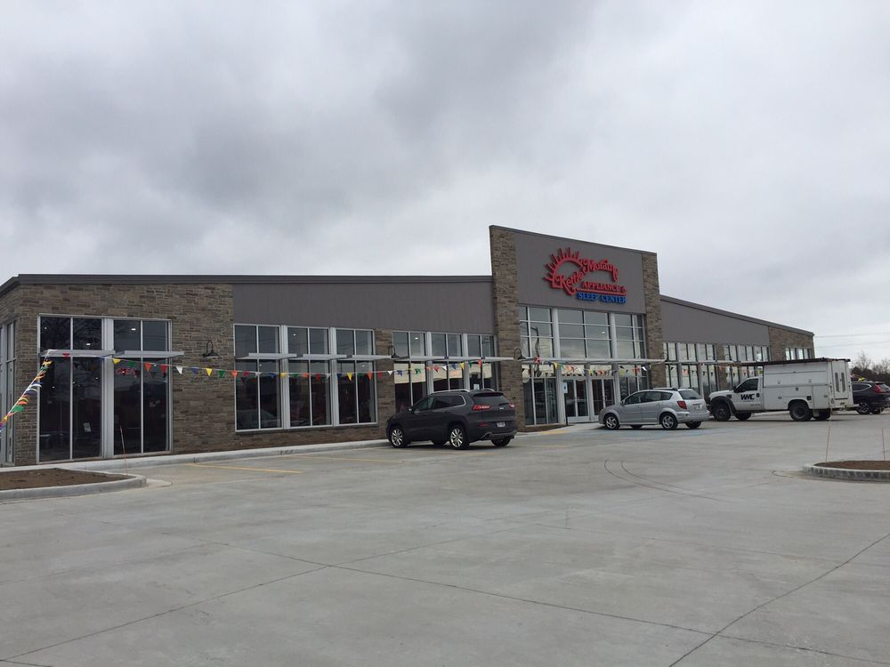 Kettle Moraine Appliance & Sleep Center W6050 Pioneer Rd N144, Cedarburg