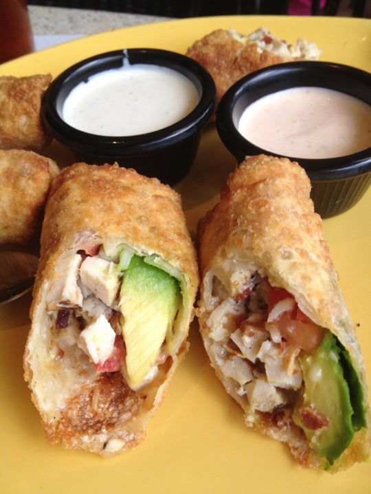 California Pizza Kitchen 5665 N Centerpark Way Unit N-141, Glendale