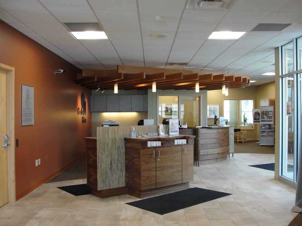 UW Credit Union 6016 N Port Washington Rd, Glendale