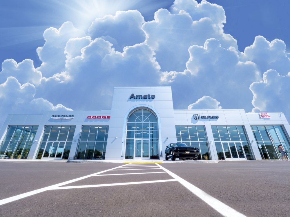 John Amato Chrysler Dodge Jeep Ram of Milwaukee 5900 N Green Bay Ave, Glendale