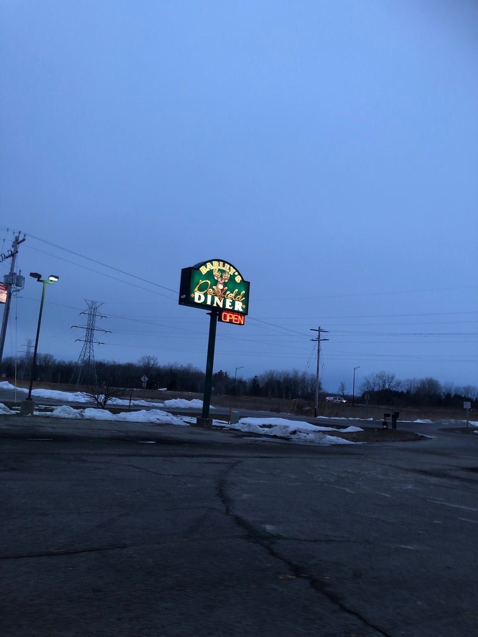 Barley's Deerfield Diner 1780 E Deerfield Ave, Green Bay