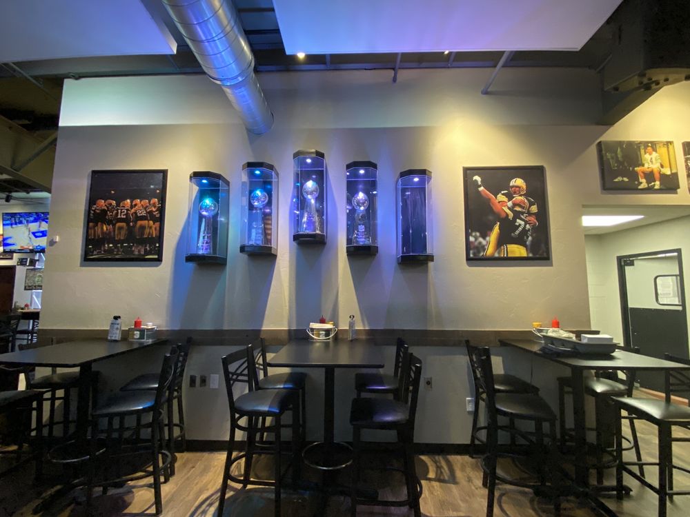 Stadium View Bar, Grill & Banquet 1963 Holmgren Way, Green Bay