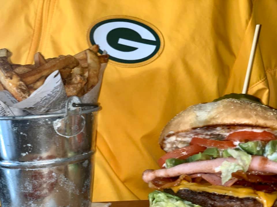 Townline Pub & Grill 2544 Lineville Rd, Green Bay